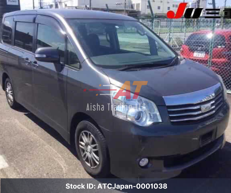 2013 TOYOTA NOAH